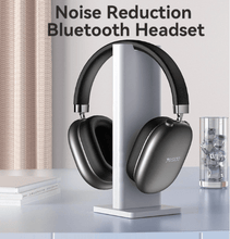 Max Beats Wireless Headset – Deep Bass & Clear Audio