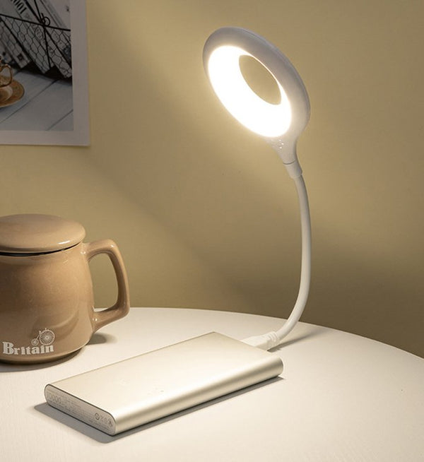 Smart Voice-Controlled USB Light – Plug & Glow Convenience